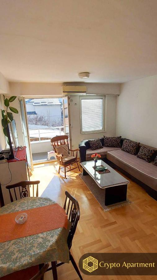 Crypto Apartment Skopje Exterior photo